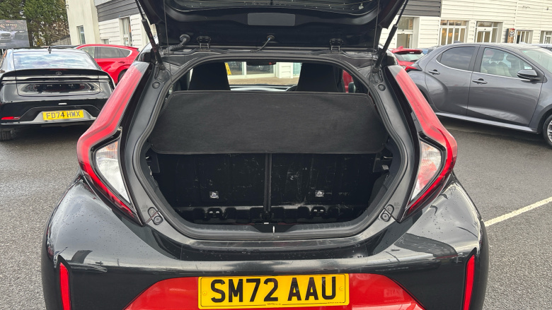 Toyota Aygo X 1.0 VVT-i Edge 5dr Auto Petrol Hatchback